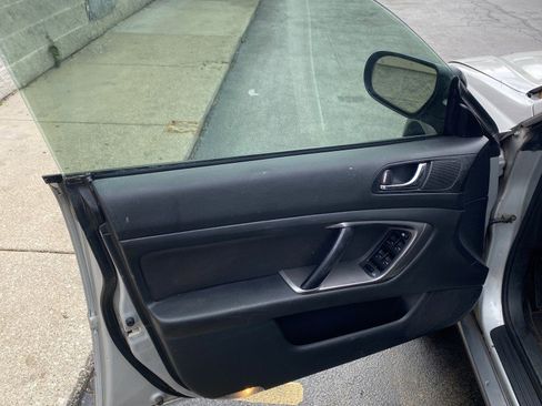 Used 2006 Subaru Outback 2.5i Special Edition image 17