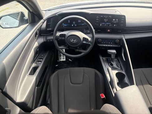 Used 2026 Hyundai Elantra Sport FWD image 24