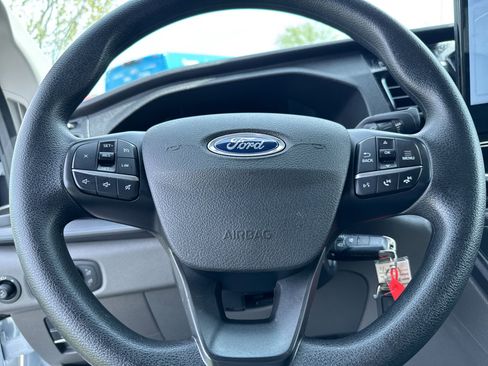 Used 2023 Ford Transit 350 XLT RWD image 21