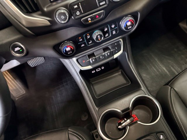 Used 2024 GMC Terrain SLT w/ Elevation Edition FWD image 28
