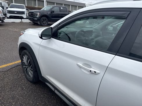 Used 2019 Hyundai Tucson SEL image 3