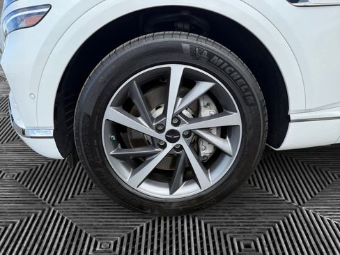 Used 2025 Genesis GV80 2.5T Advanced image 9