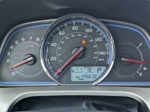 Used 2014 Toyota RAV4 Limited image 23