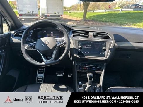 Used 2023 Volkswagen Tiguan SE R-Line AWD/4WD image 13