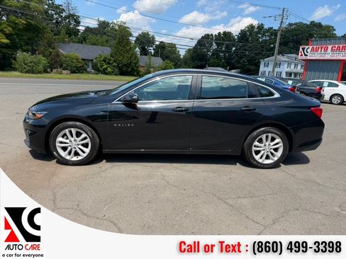 Used 2016 Chevrolet Malibu LT w/ Leather Package FWD image 4