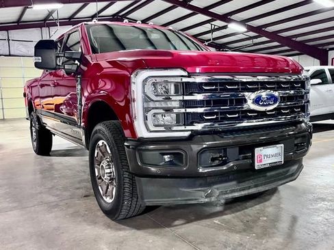 Used 2024 Ford F250 King Ranch w/ FX4 Off-Road Package AWD/4WD image 1