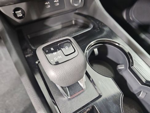 New 2026 Nissan Rogue SV AWD/4WD image 22