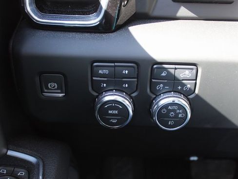 Used 2023 GMC Sierra 1500 Denali w/ Technology Package image 29