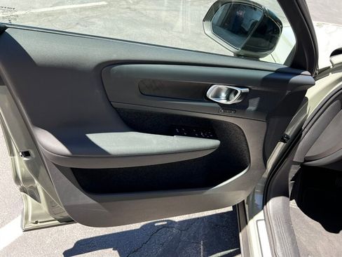 Used 2023 Volvo C40 P8 Recharge Plus w/ Climate Package AWD/4WD image 19