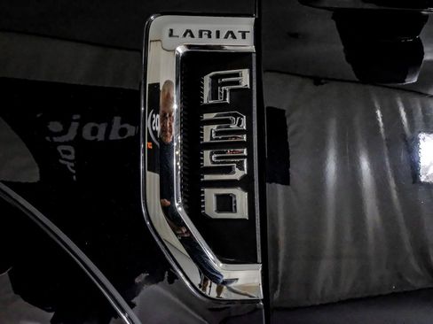 Used 2021 Ford F250 Lariat w/ Lariat Ultimate Package image 42