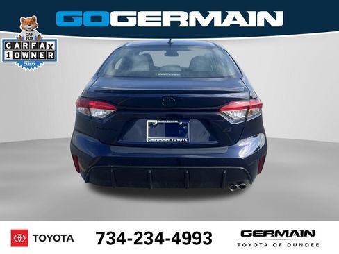 Used 2024 Toyota Corolla SE w/ SE Premium Package FWD image 19