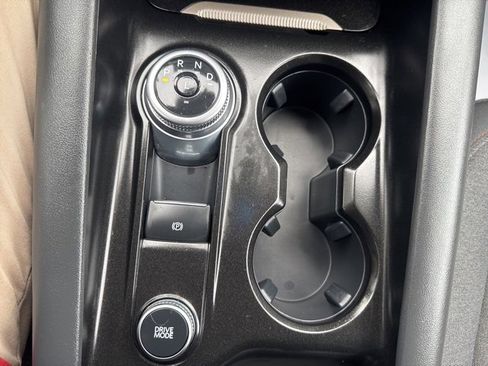 Certified 2025 Ford Explorer Active image 24