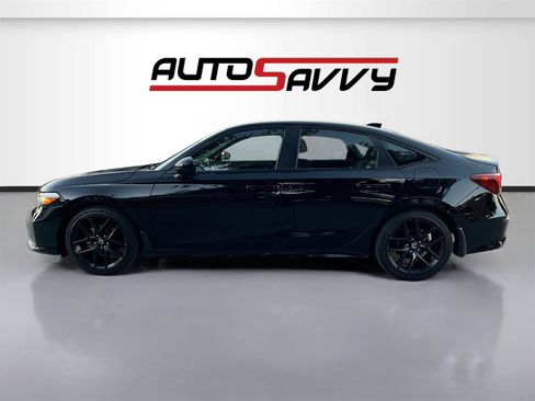 Used 2025 Honda Civic Sport image 4