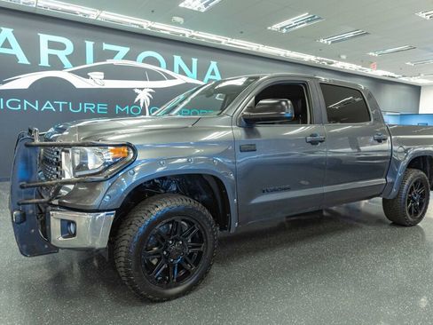 Used 2020 Toyota Tundra SR5 w/ SR5 Leather Package image 1