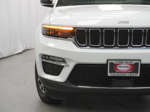 Certified 2024 Jeep Grand Cherokee Limited image 7