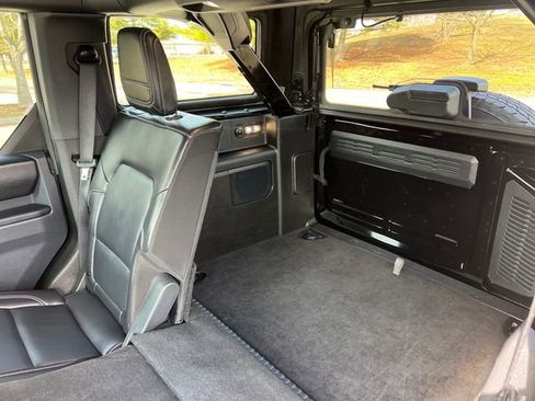 Used 2025 Ford Bronco Outer Banks image 27