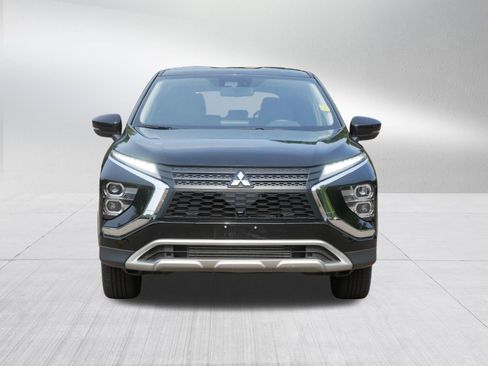 Used 2025 Mitsubishi Eclipse Cross SE AWD/4WD image 2