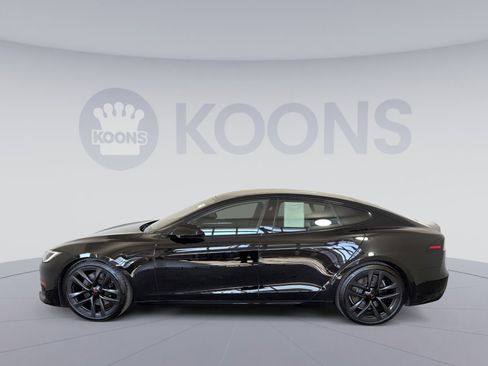 Used 2023 Tesla Model S Standard Range image 2