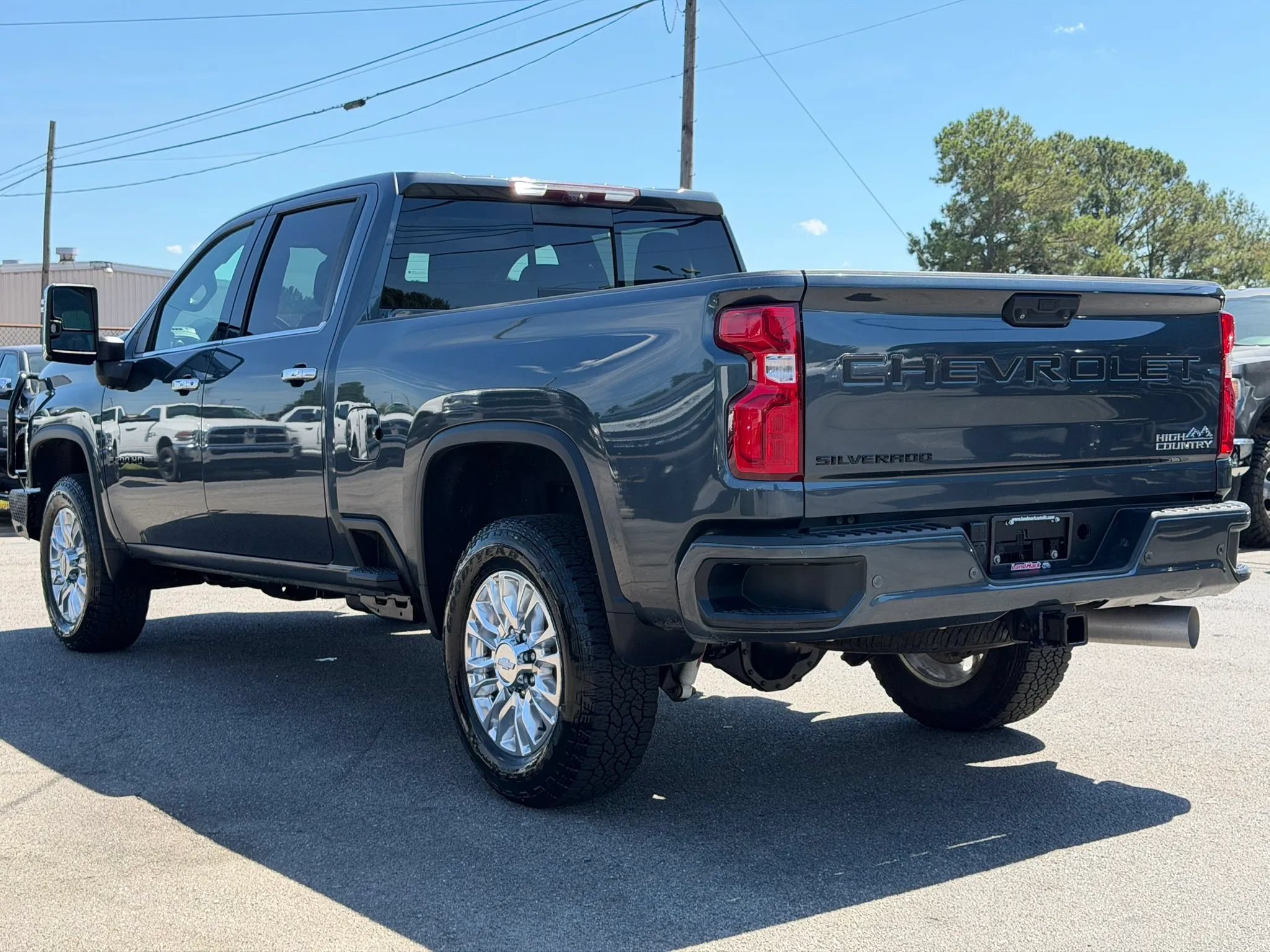 Used 2020 Chevrolet Silverado 2500 High Country w/ Z71 Off-Road Package AWD/4WD image 7