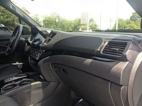 Used 2023 Honda Passport Elite image 36