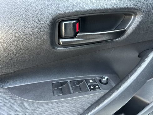 Used 2023 Toyota Corolla LE FWD image 10
