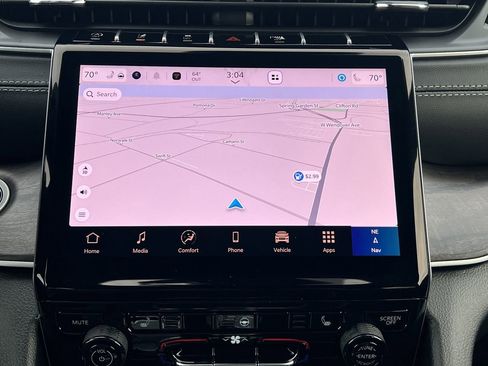 New 2025 Jeep Grand Cherokee L Limited AWD/4WD image 6