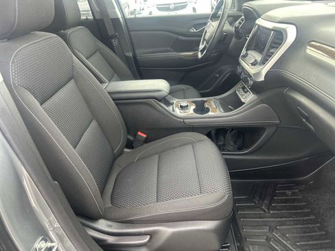 Used 2023 GMC Acadia SLE w/ Driver Convenience Package image 27