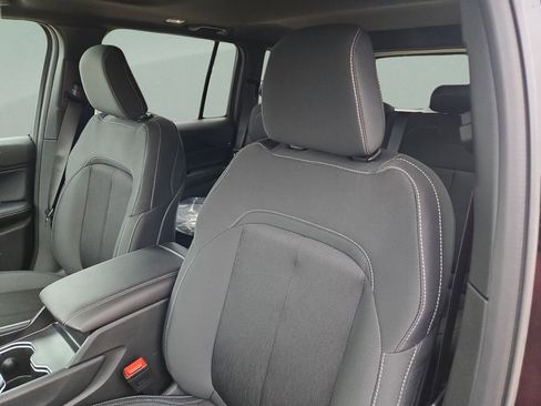 New 2025 Jeep Grand Cherokee Laredo X image 14