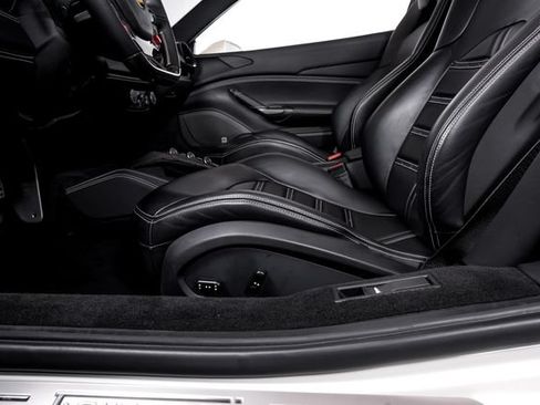 Used 2016 Ferrari 488 Spider RWD image 25