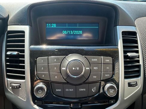 Used 2013 Chevrolet Cruze LT FWD image 22