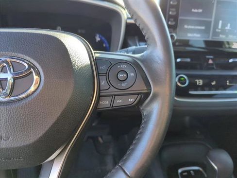 Used 2022 Toyota Corolla XSE image 15