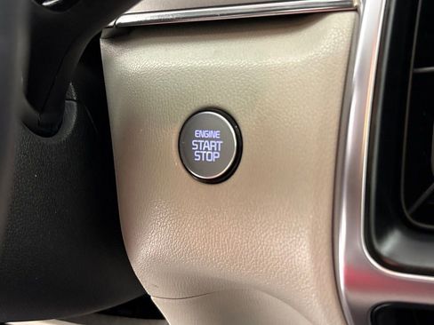 Used 2022 Kia Sorento S FWD image 21