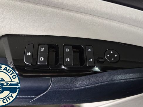 Used 2023 Kia Sportage EX image 21