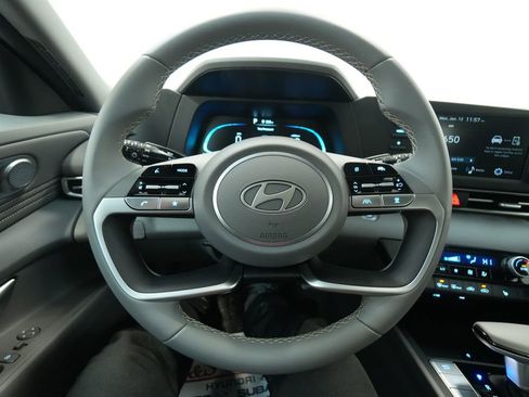 New 2026 Hyundai Elantra SEL Sport image 37