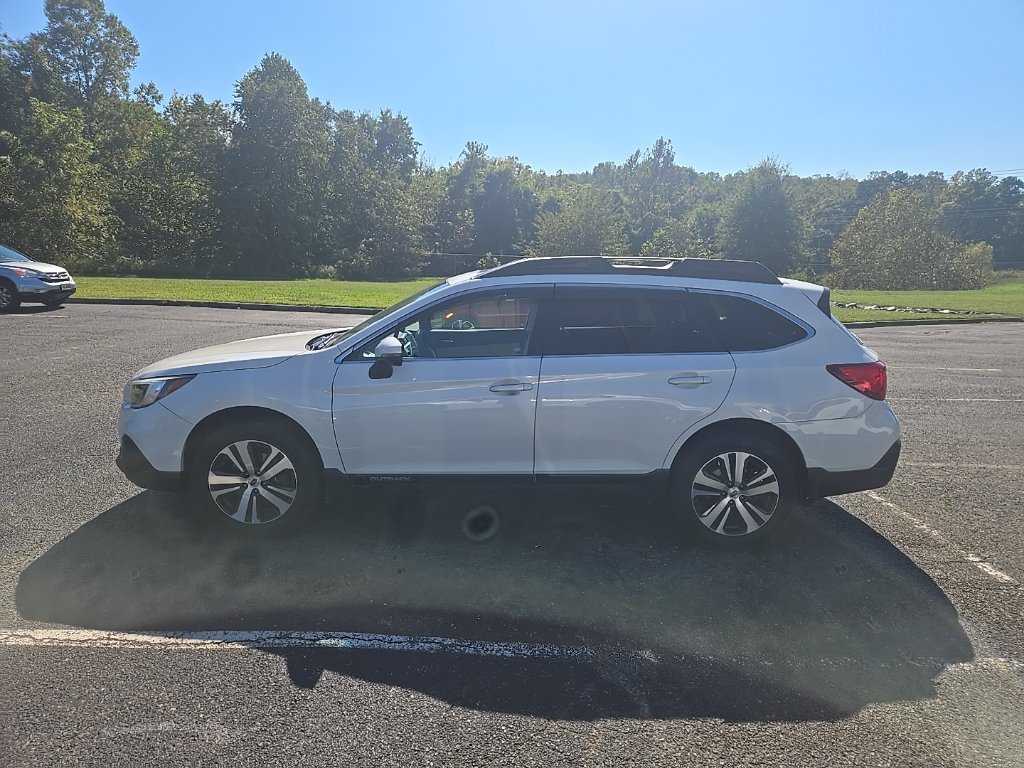 Used 2019 Subaru Outback 2.5i Limited w/ Popular Package #2 AWD/4WD image 4