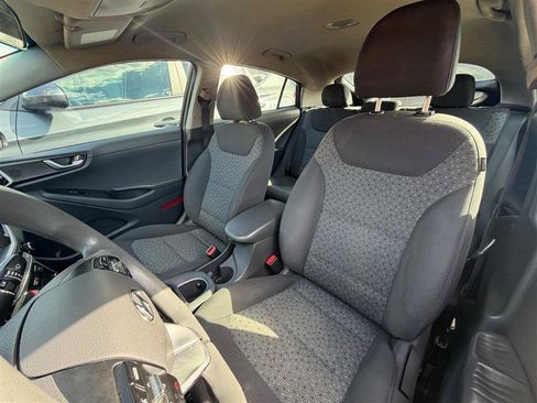 Used 2019 Hyundai Ioniq Blue FWD image 14