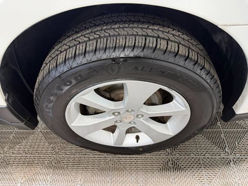 Used 2014 Subaru Outback 2.5i Premium image 11