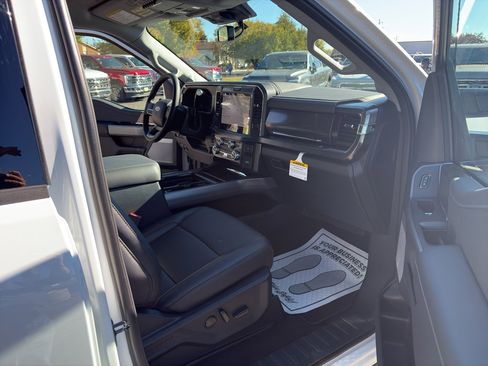 New 2026 Ford F350 Lariat w/ Lariat Ultimate Package image 29