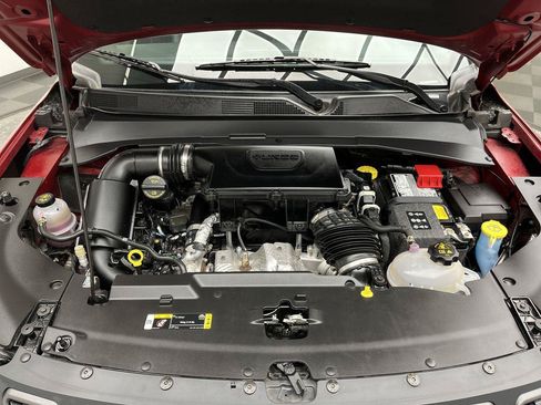Used 2025 Jeep Compass Trailhawk AWD/4WD image 24