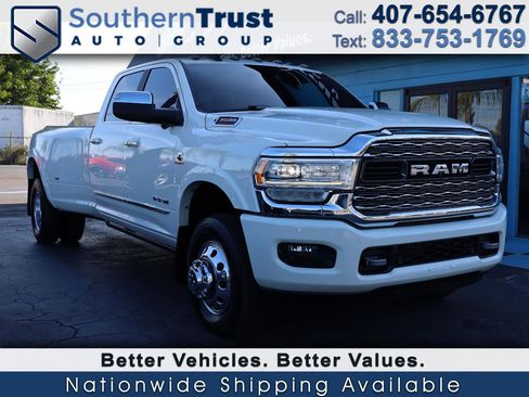 Used 2019 RAM 3500 Limited w/ Max Tow Package image 1