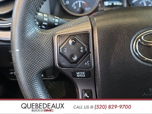 Used 2022 Toyota Tacoma TRD Off-Road RWD image 16