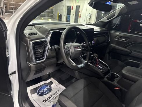 Used 2024 GMC Canyon Elevation w/ Convenience Package RWD image 10