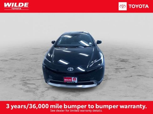 New 2026 Toyota Prius Plug-In Hybrid FWD image 4