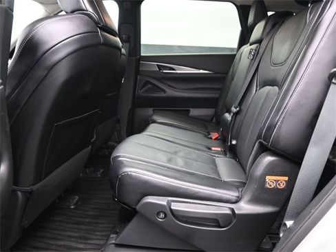 Used 2023 INFINITI QX60 Luxe image 13