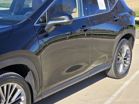 Certified 2022 Lexus NX 300h AWD image 11