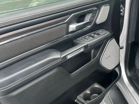 Used 2025 RAM 1500 Laramie w/ Advanced Safety Group II AWD/4WD image 18