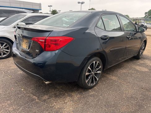 Used 2018 Toyota Corolla SE FWD image 13