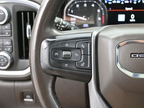 Used 2020 GMC Sierra 1500 Denali w/ Denali Ultimate Package AWD/4WD image 18