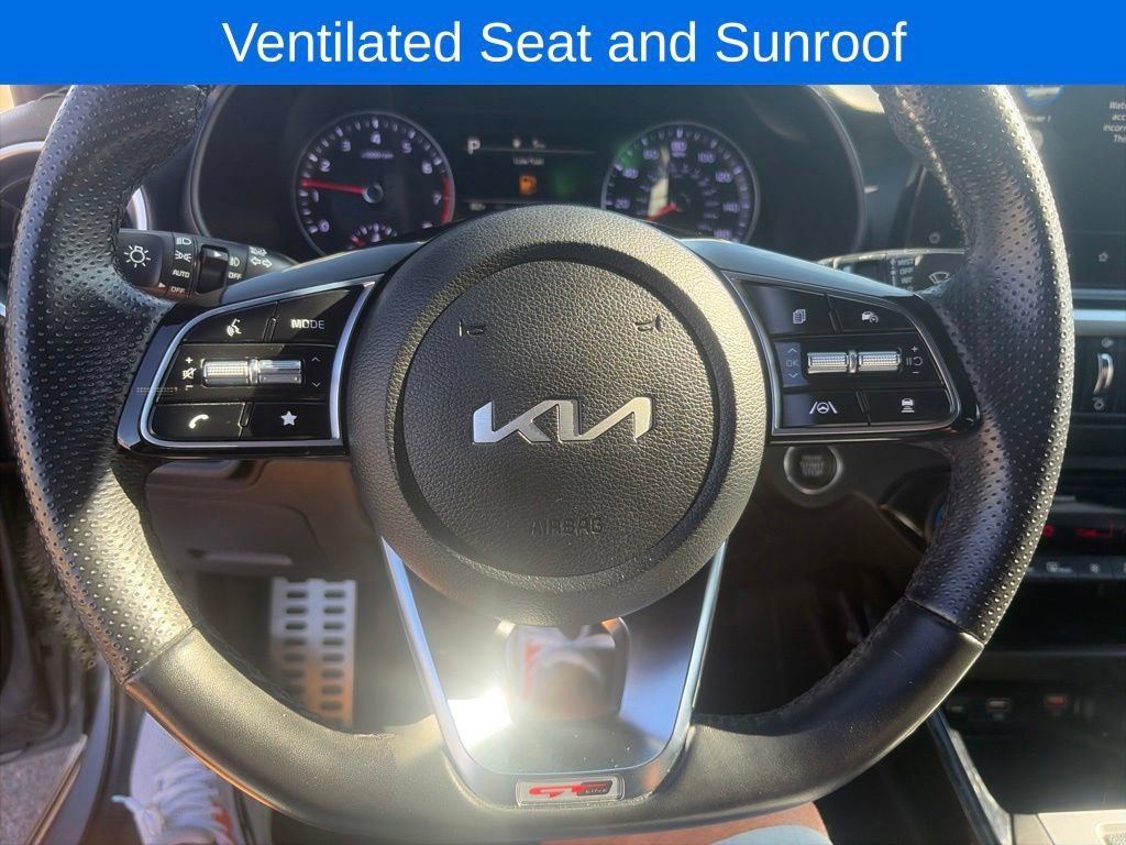 Used 2023 Kia Forte GT-Line w/ GT-Line Premium Package FWD image 30