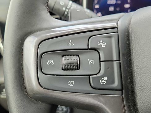 Used 2025 Chevrolet Silverado 1500 ZR2 w/ Technology Package AWD/4WD image 23